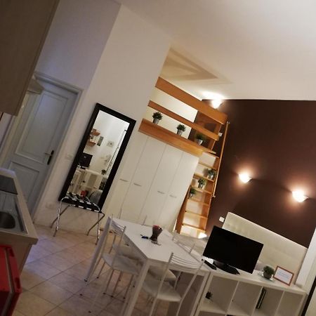 Residenza Galvani Bologna Bagian luar foto