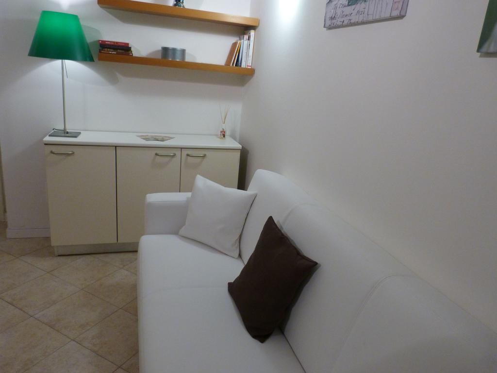 Residenza Galvani Bologna Bagian luar foto