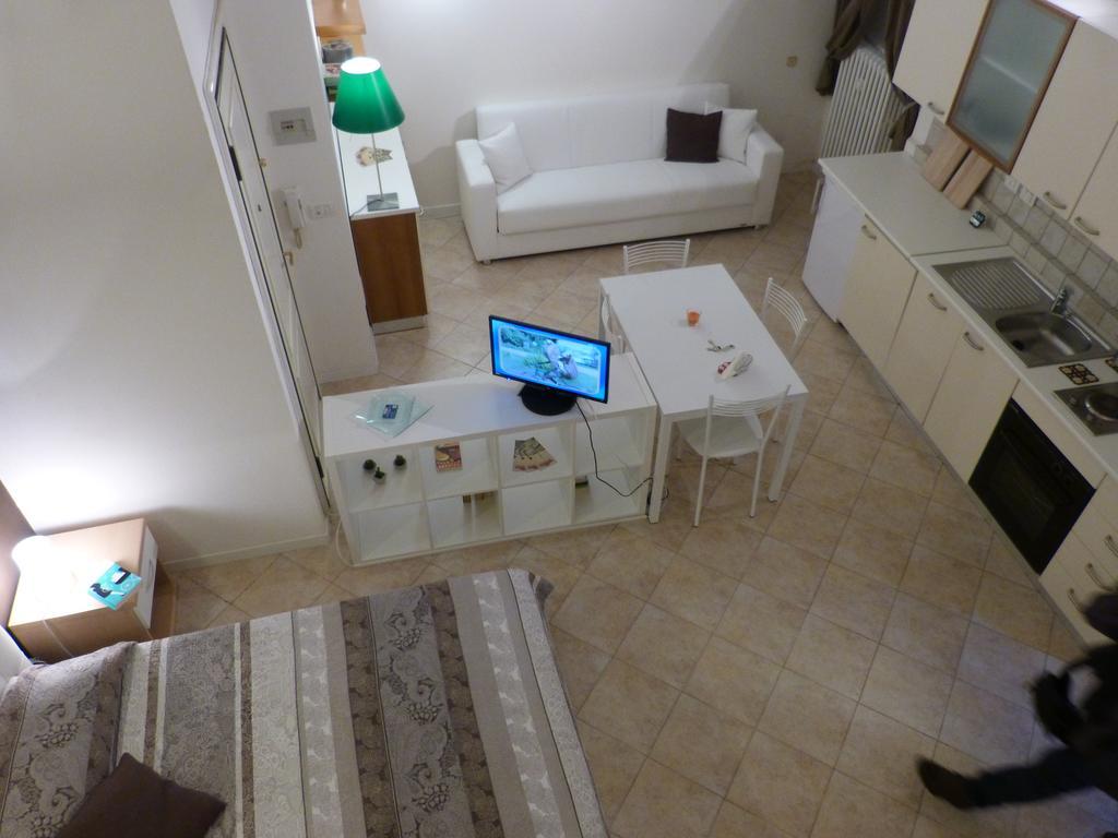 Residenza Galvani Bologna Bagian luar foto