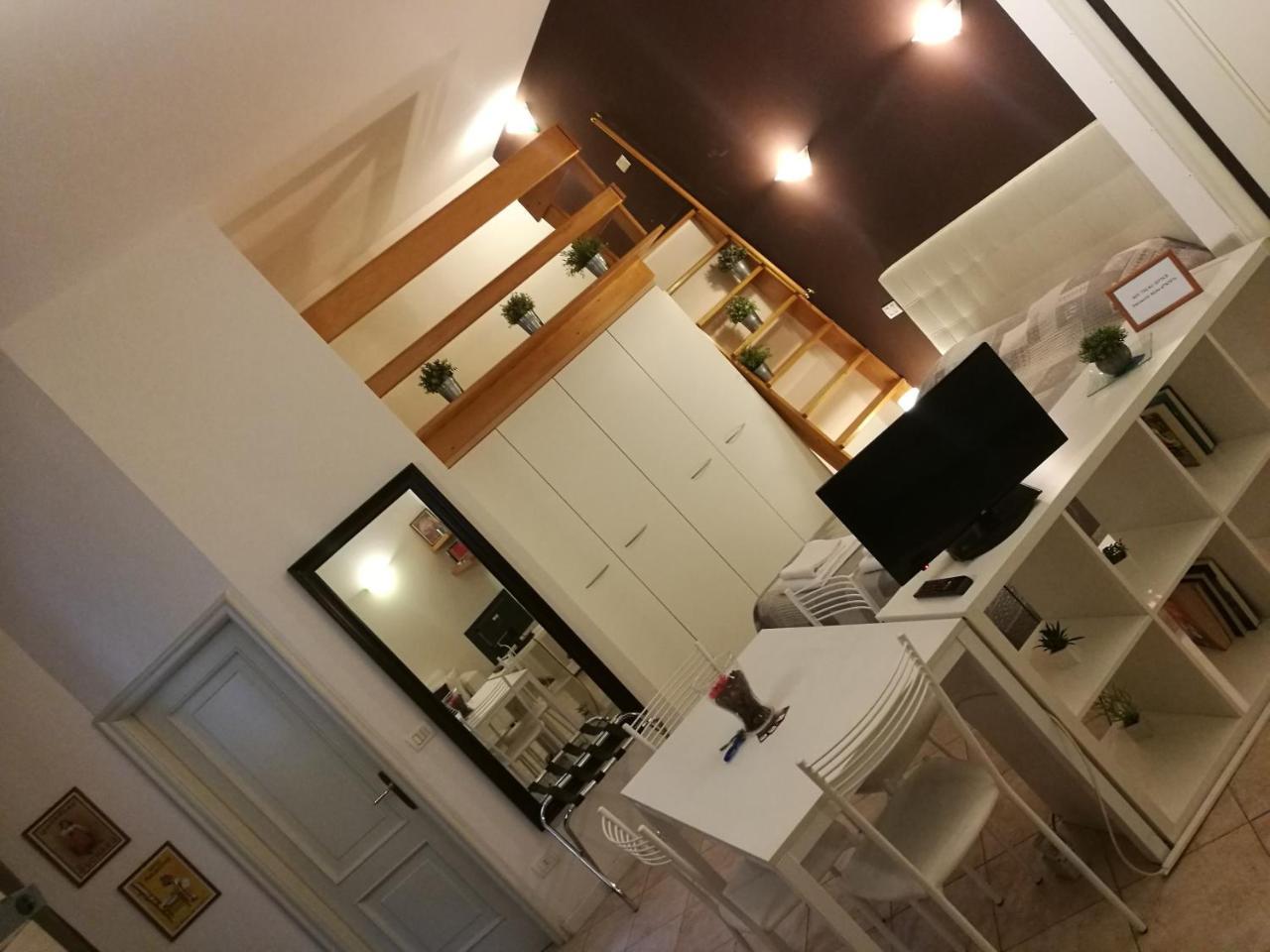 Residenza Galvani Bologna Bagian luar foto