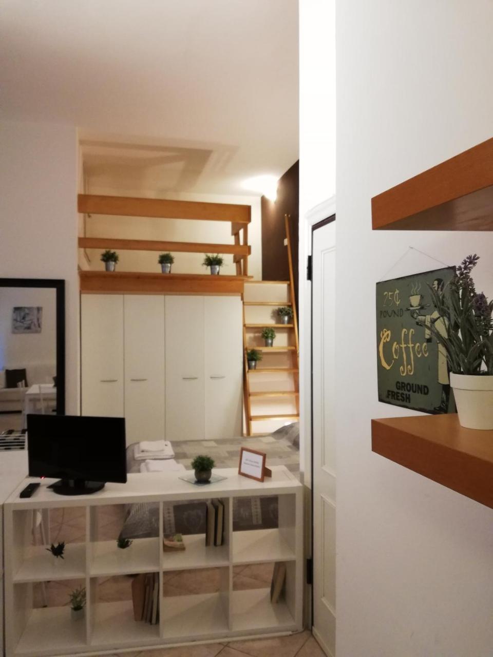 Residenza Galvani Bologna Bagian luar foto