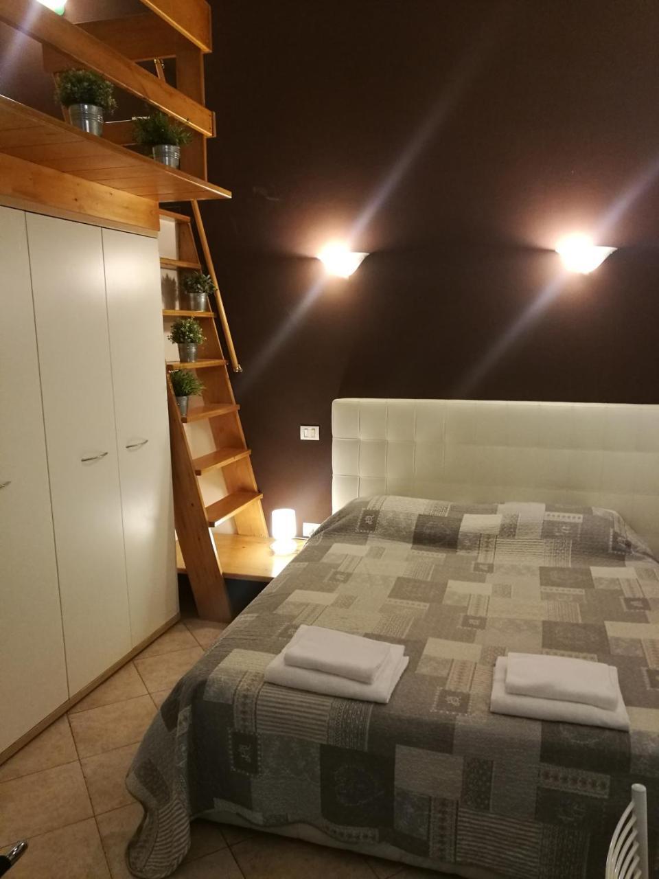 Residenza Galvani Bologna Bagian luar foto